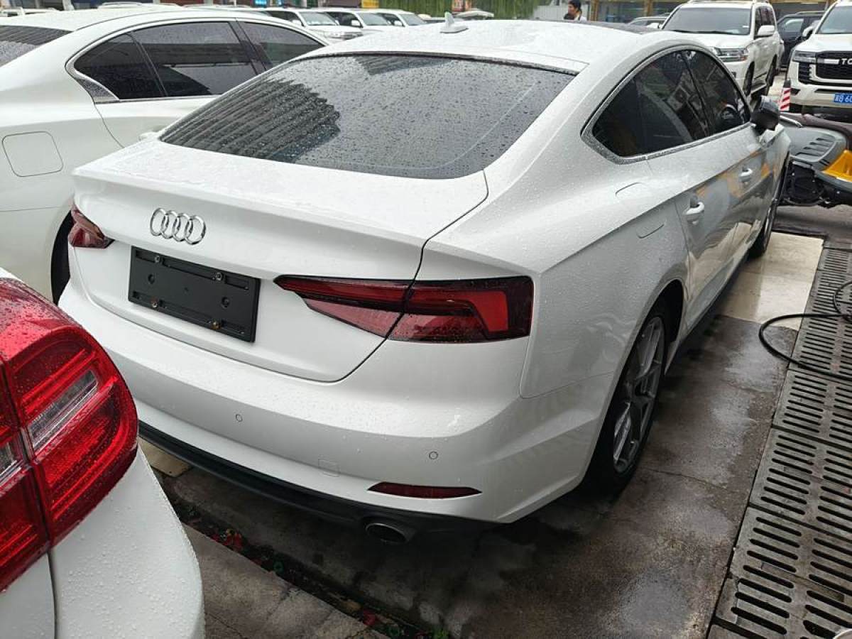 奧迪 奧迪A5  2019款 Sportback 40 TFSI 時(shí)尚型圖片