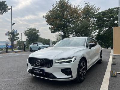 2023年8月 沃爾沃 S60L B5 智雅運(yùn)動版圖片