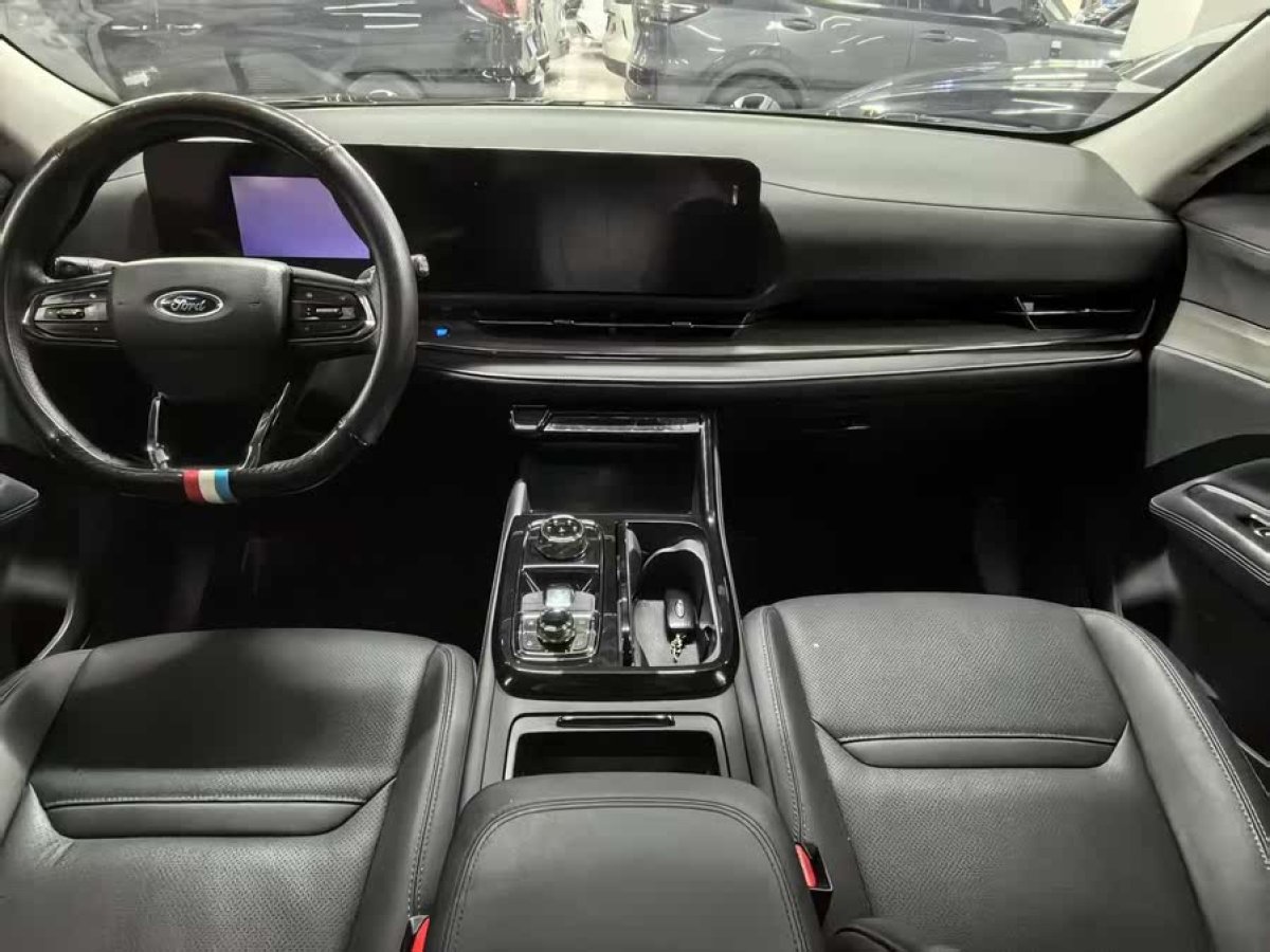 福特 領(lǐng)睿  2022款 EcoBoost 170 鉑領(lǐng)型圖片