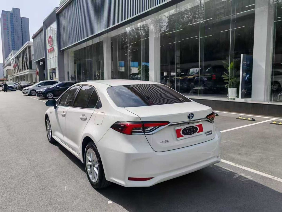 豐田 卡羅拉銳放  2022款 2.0L 先鋒版圖片