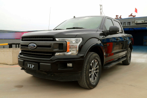 F-150 福特 F-150 SuperCab 3.5T 375hp 四驱 6.5-ft XLT