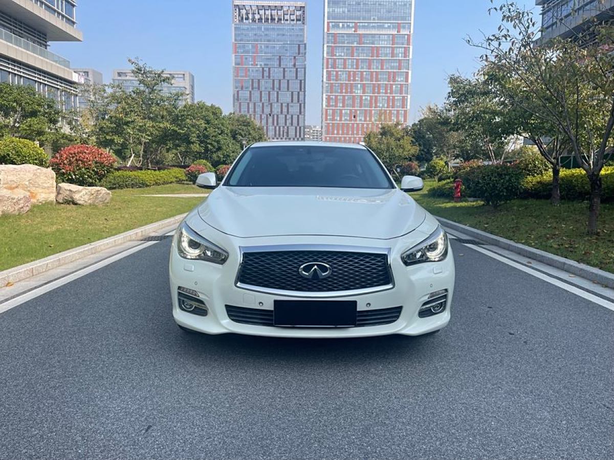 英菲尼迪 Q50L  2016款 2.0T 悅享版圖片