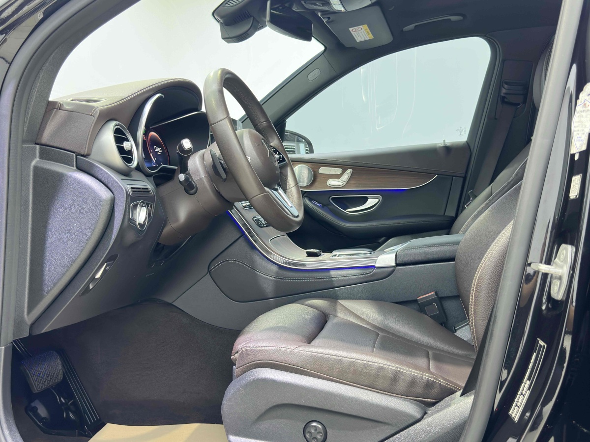 2021年5月奔馳 奔馳GLC  2018款 改款 GLC 300 4MATIC 動感型