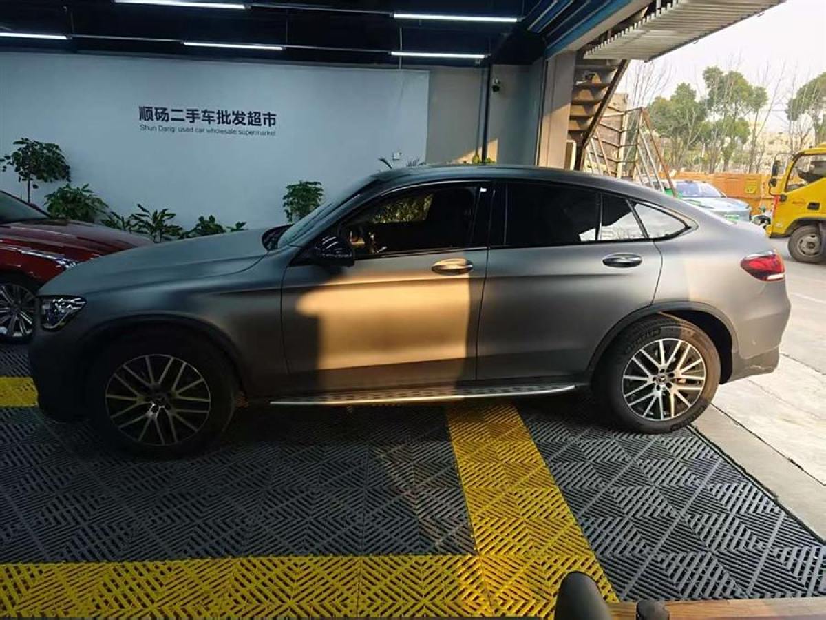 奔馳 奔馳GLC  2023款 改款 GLC 300 4MATIC 轎跑SUV圖片