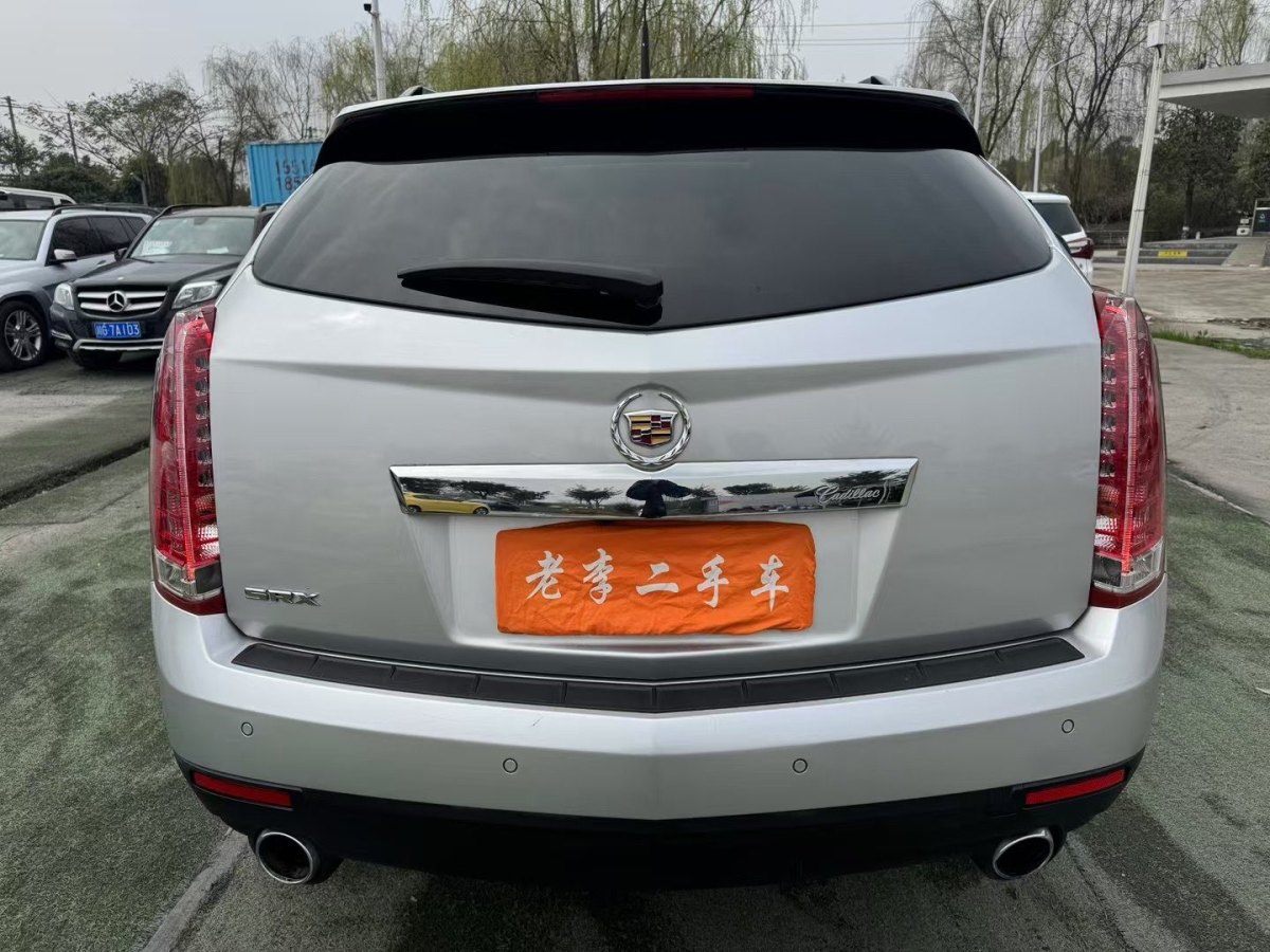 凱迪拉克 SRX  2012款 3.0L 精英型圖片