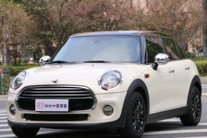 MINI MINI 1.5T COOPER 五门版