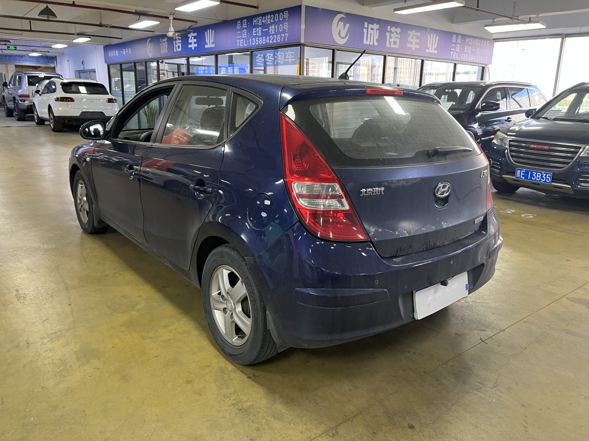 現(xiàn)代 i30  2009款 1.6L 自動舒享型圖片