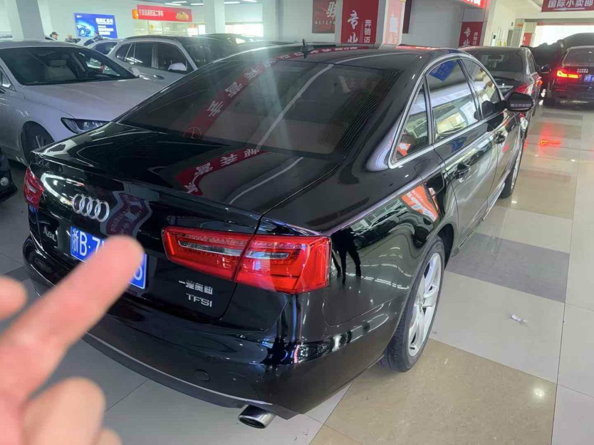 奧迪 奧迪A6L  2014款 A6L 2.8 FSI 35 FSI quattro豪華型圖片