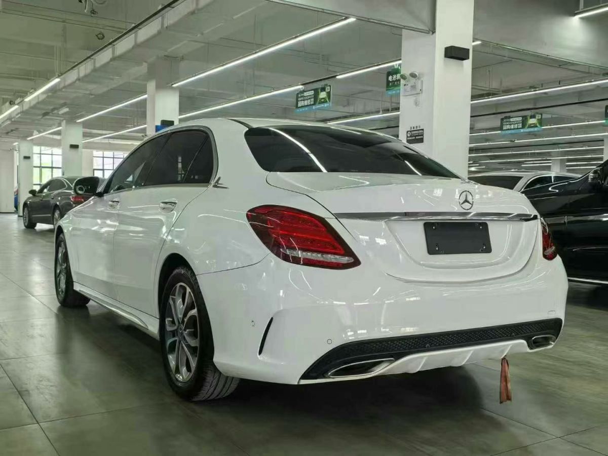奔馳 奔馳C級(jí)  2017款 C 300 L圖片