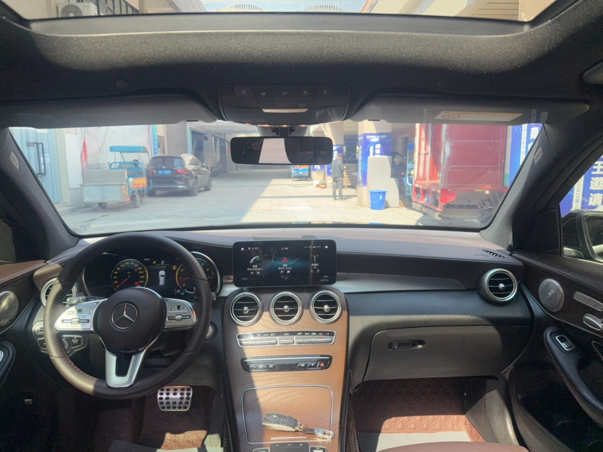 2019年11月奔馳 奔馳GLC  2020款 GLC 260 L 4MATIC 豪華型