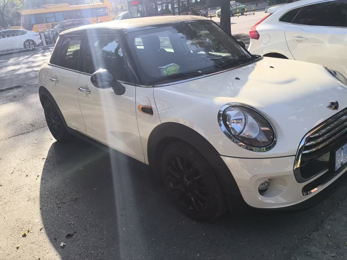 MINI MINI  2015款 1.5T COOPER Fun 五門版圖片