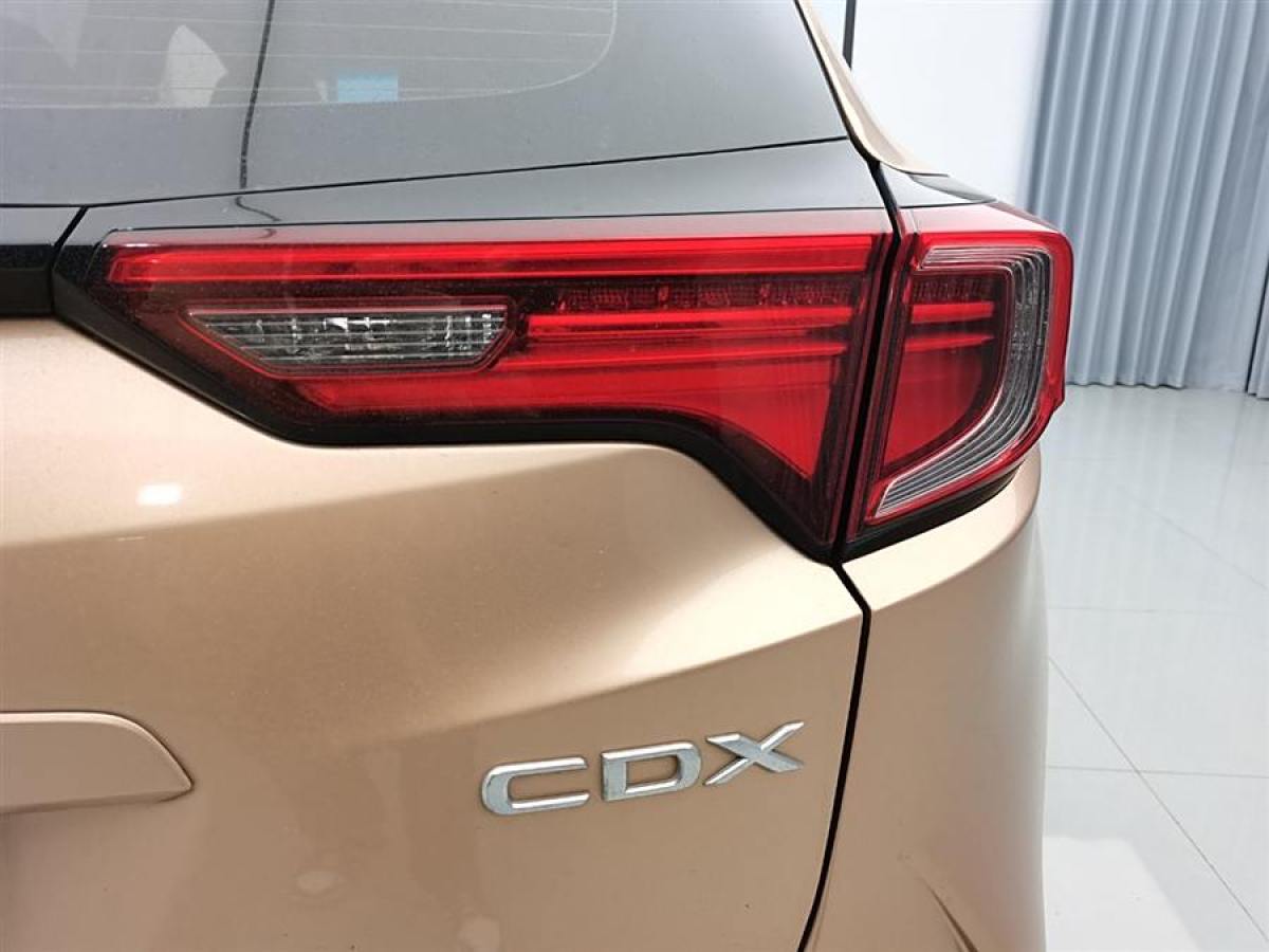 謳歌 CDX  2016款 1.5T 兩驅(qū)悅享版圖片