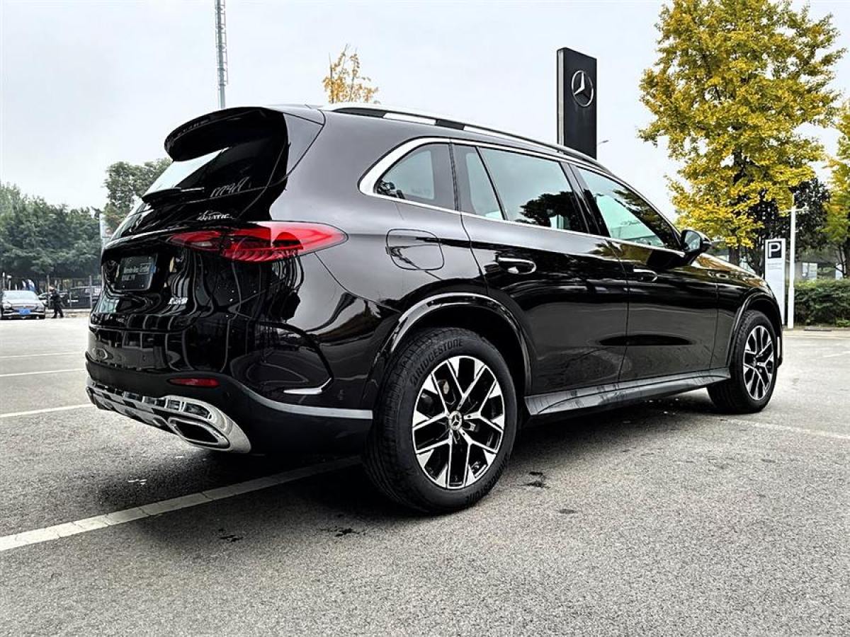 奔馳 奔馳GLC  2024款 改款 GLC 260 L 4MATIC 豪華型 5座圖片