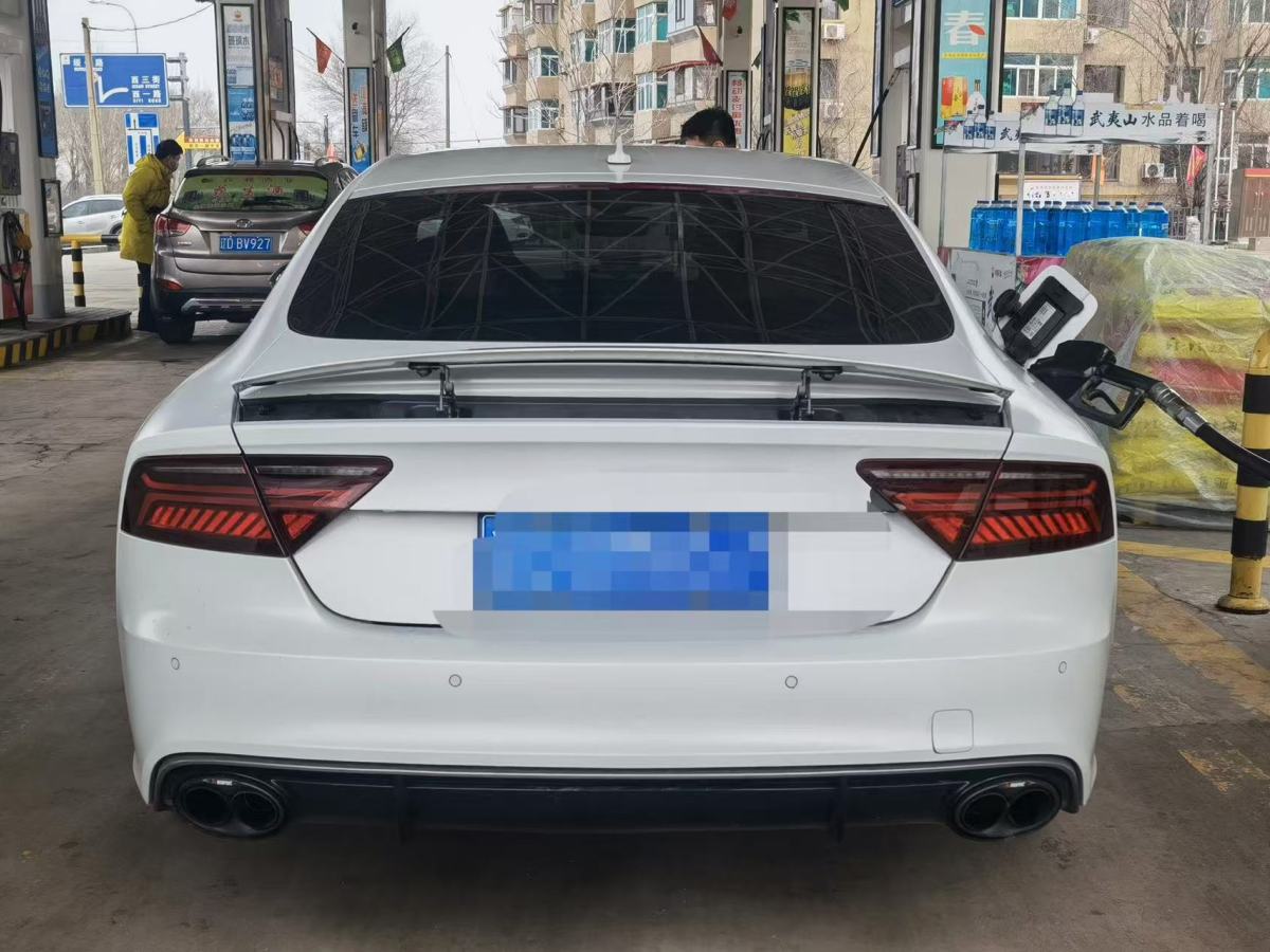 奧迪 奧迪RS 7  2016款 RS 7 4.0T Sportback performance圖片