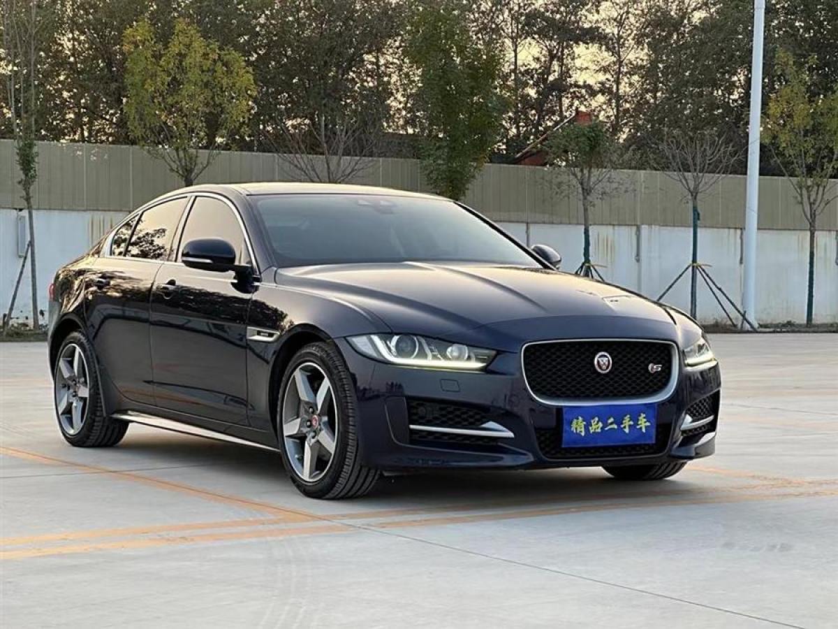 捷豹 XE  2018款 2.0T 200PS 兩驅(qū)R-Sport運(yùn)動(dòng)版圖片