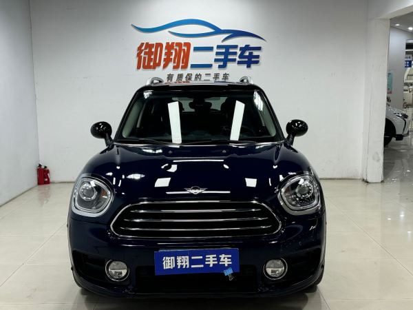 MINI COUNTRYMAN  2018款 1.5T COOPER ALL4 艺术家