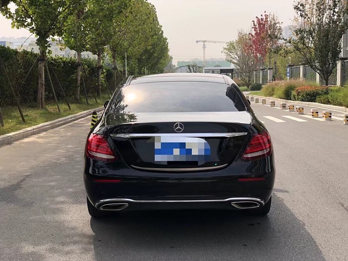 奔馳 奔馳E級  2020款 E 300 L 豪華型圖片