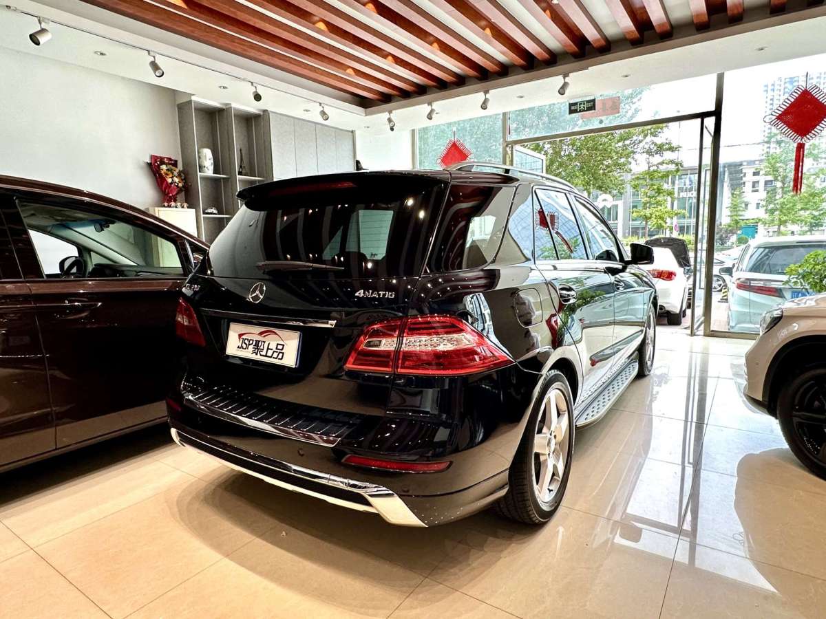 奔驰 奔驰M级  2012款 ML 350 动感型图片