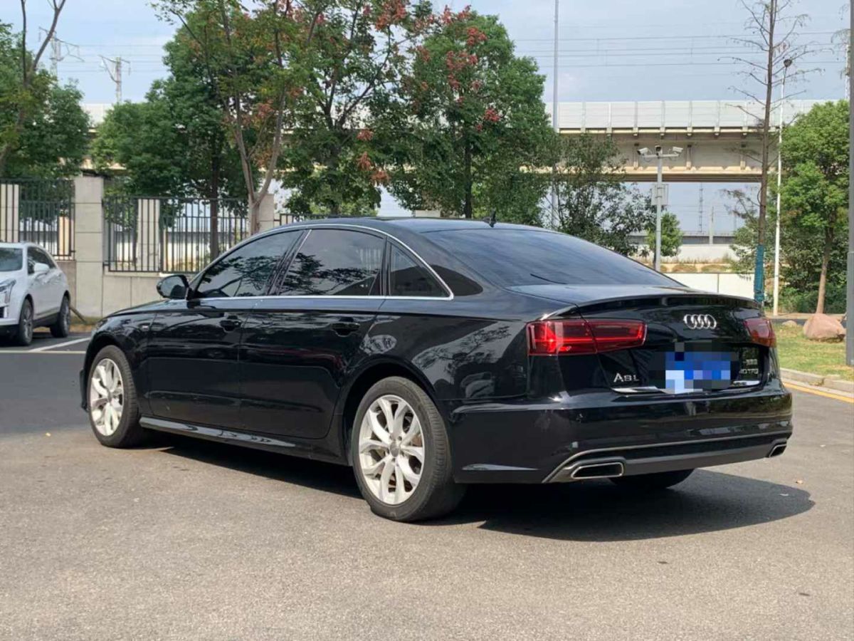 奧迪 奧迪A6L  2019款 40 TFSI 豪華動(dòng)感型圖片