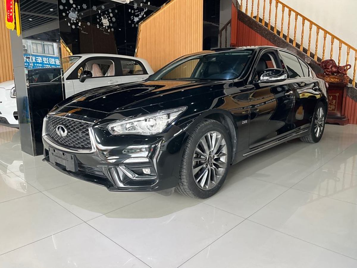 2020年9月英菲尼迪 Q50L  2018款  2.0T 逸享版 國VI