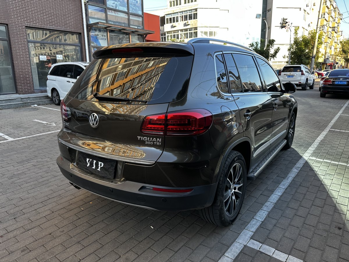 大眾 途觀  2015款 1.8TSI 自動四驅(qū)豪華型圖片