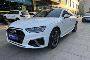 奧迪A4L 奧迪 40 TFSI 時(shí)尚動(dòng)感型