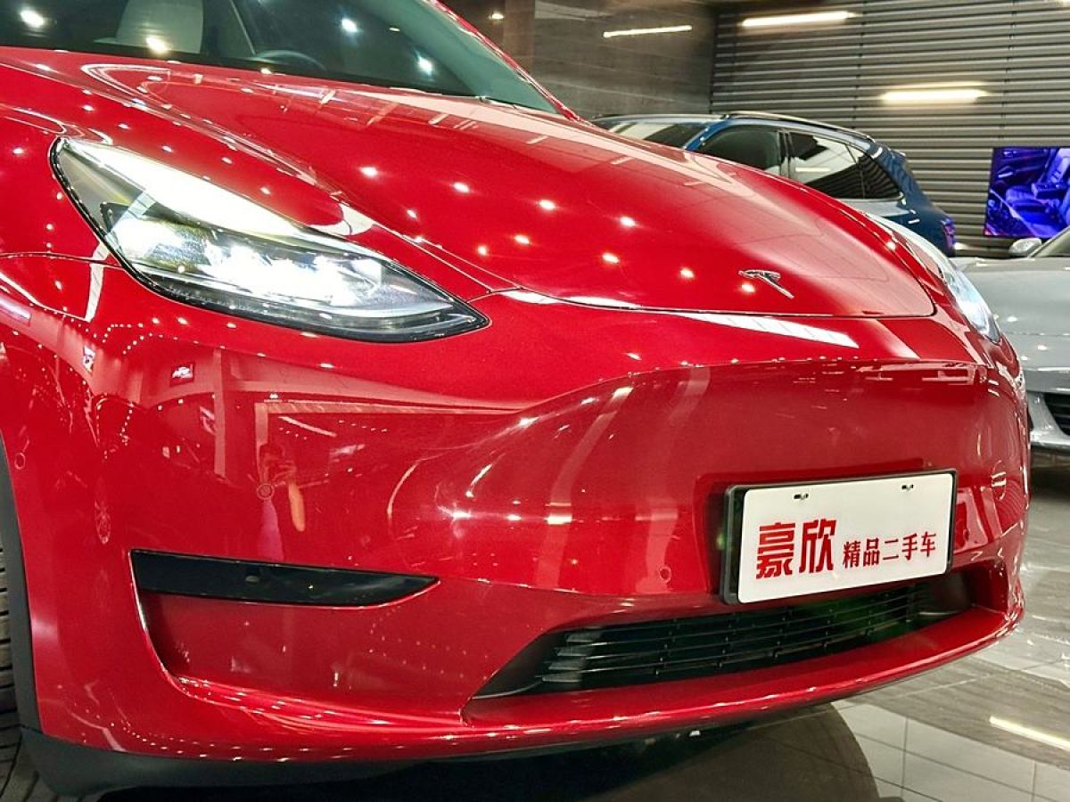 特斯拉 Model 3  2023款 煥新版 后輪驅(qū)動圖片