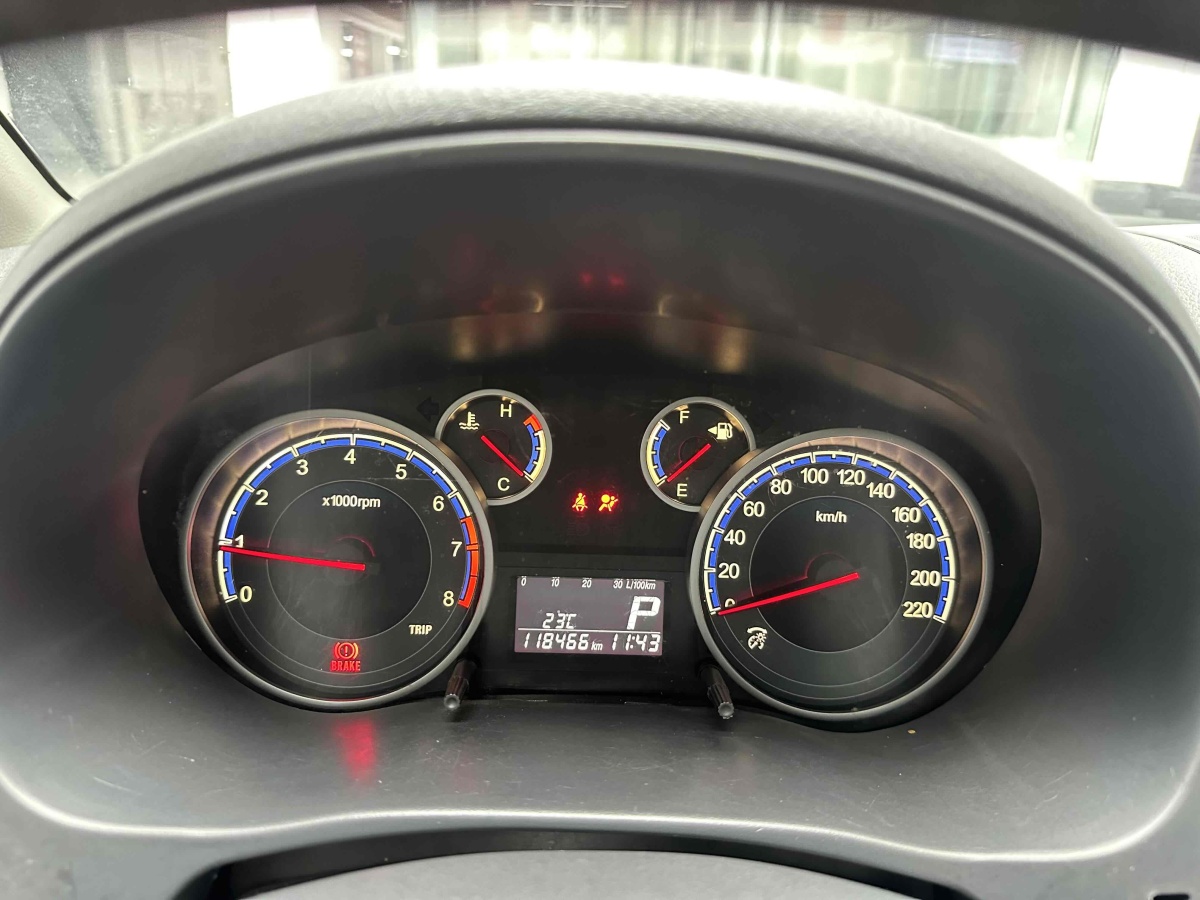 2013年7月鈴木 天語  2013款 SX4 1.6L 酷銳運動型