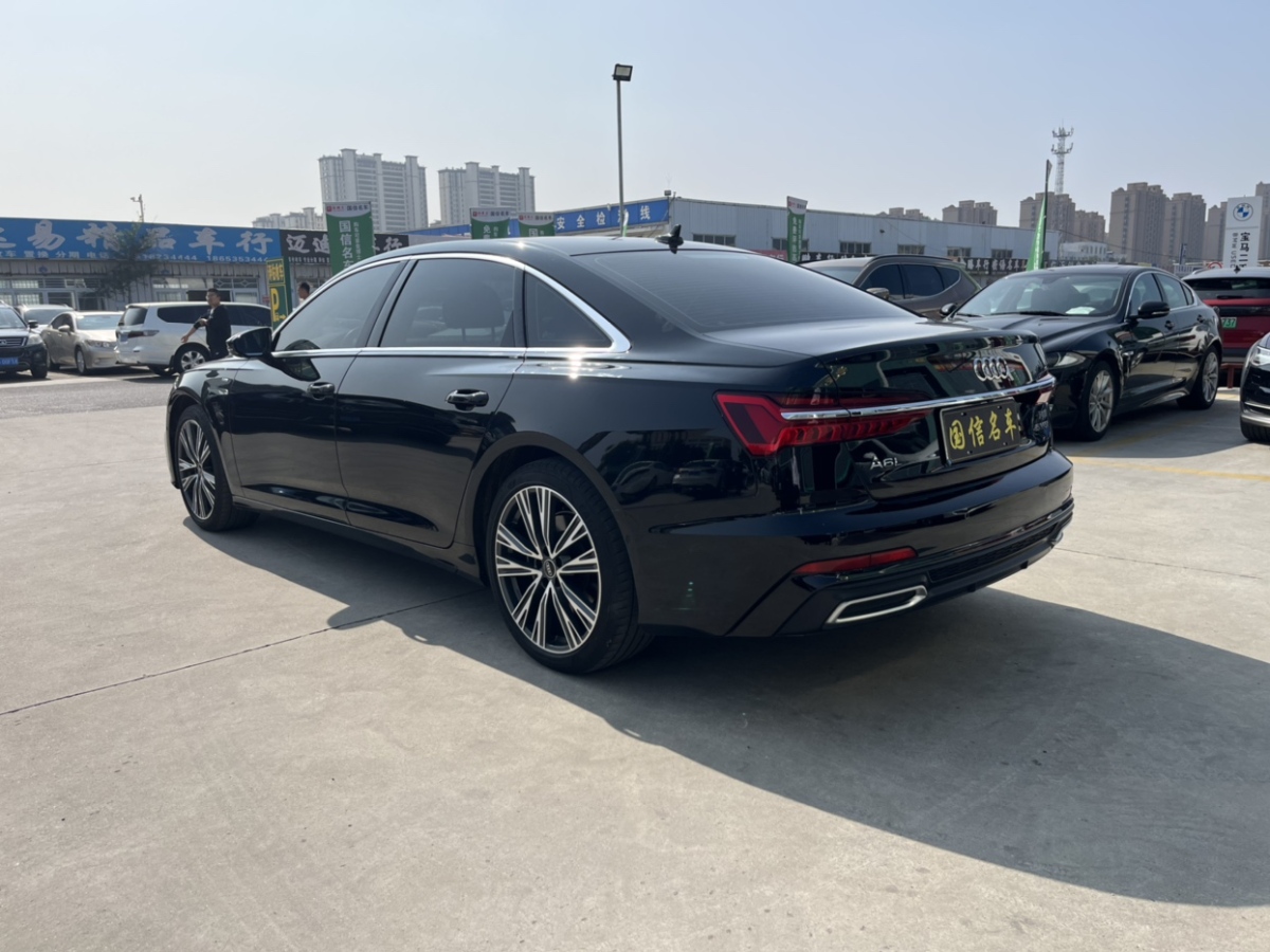 奧迪 奧迪A6L  2022款 45 TFSI 臻選動(dòng)感型圖片