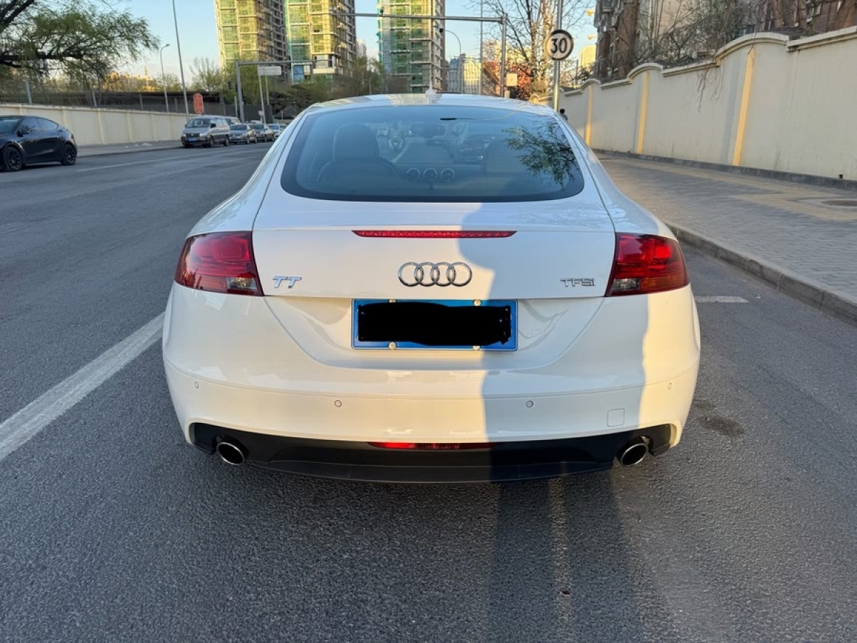 奧迪 奧迪TT  2011款 TT Coupe 2.0TFSI圖片