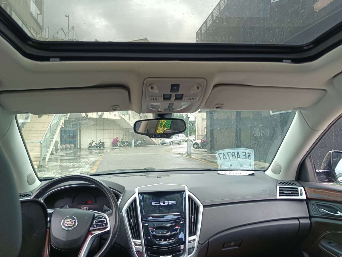 2013年6月凱迪拉克 SRX  2013款 3.0L 舒適型