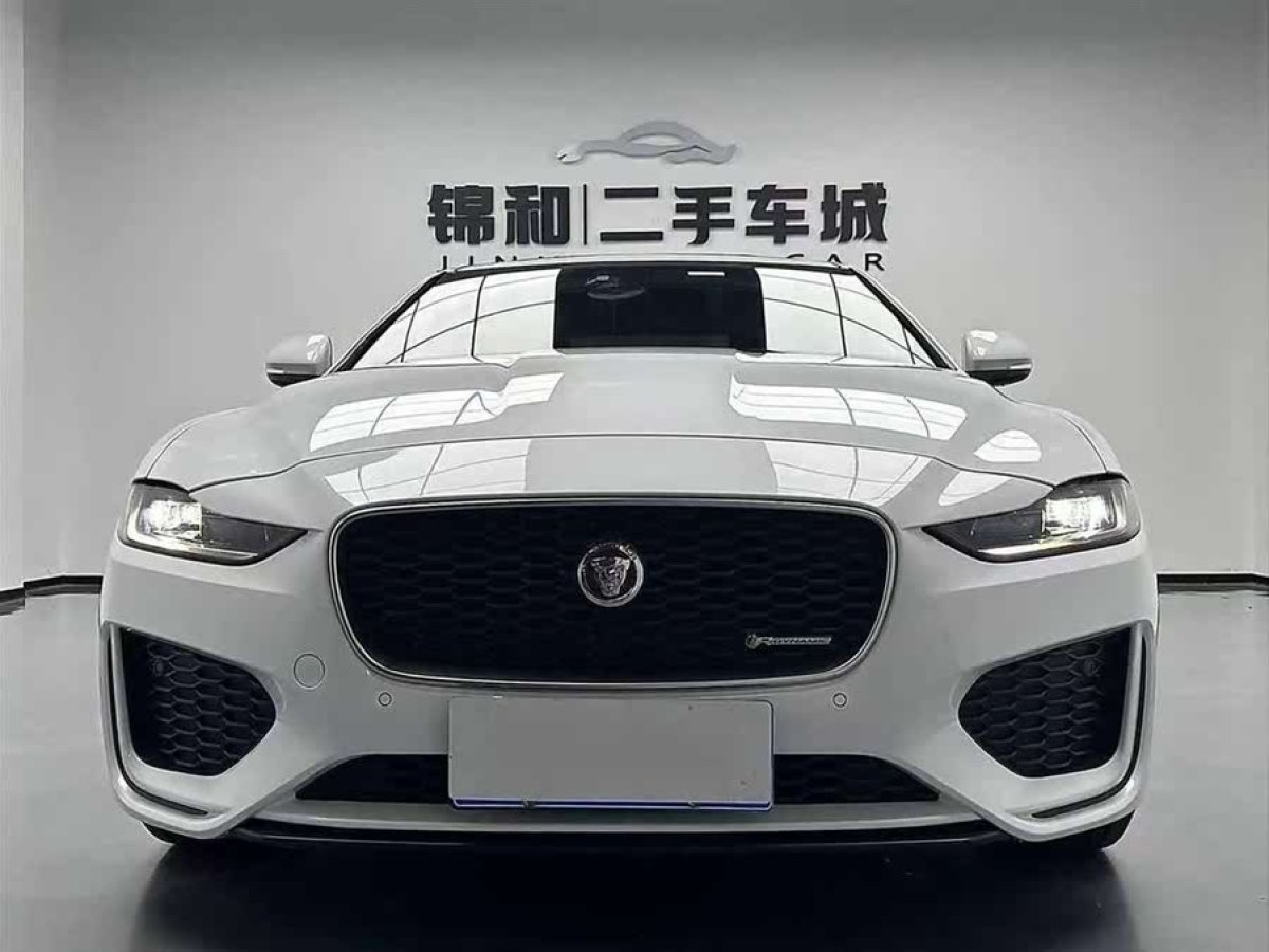 捷豹 XEL  2022款 2.0T 250PS R-DYNAMIC S進(jìn)取運(yùn)動(dòng)版圖片