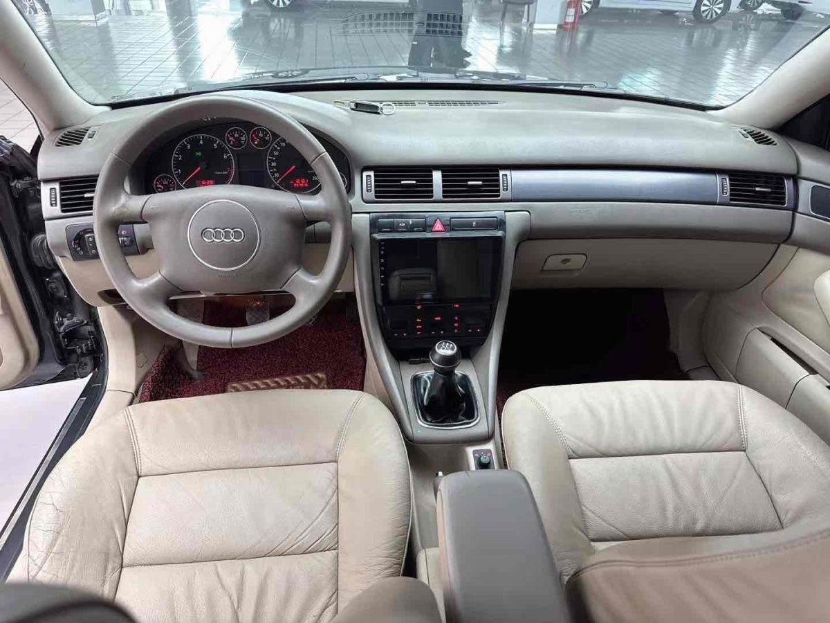 奧迪 奧迪A6  2004款 1.8L 手動(dòng)基本型圖片