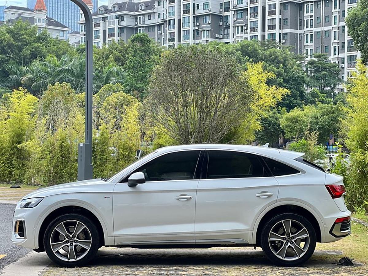 2023年1月奧迪 奧迪Q5L Sportback  2022款 改款 40 TFSI 豪華型