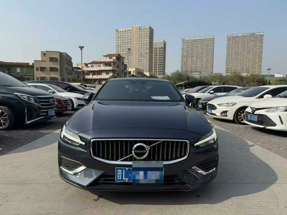 沃爾沃 S60L  2021款 T3 智行豪華版圖片