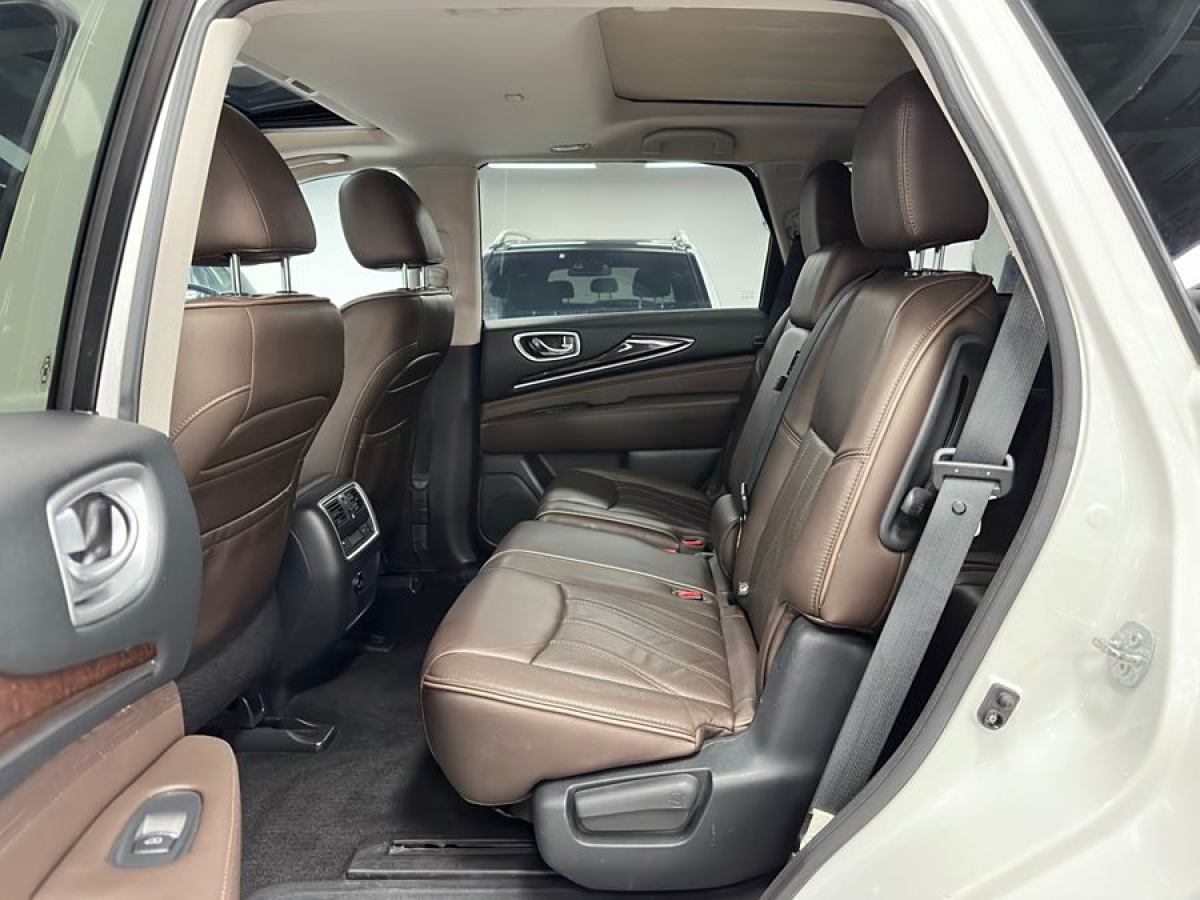 英菲尼迪 QX60  2020款 2.5 S/C Hybrid 兩驅(qū)卓越版 國VI圖片