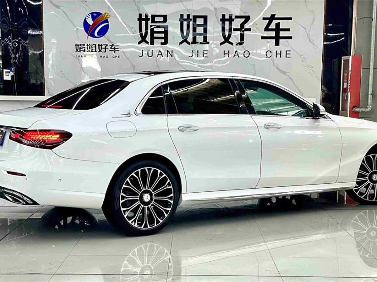 奔馳 奔馳E級(jí)  2019款 改款 E 300 L 時(shí)尚型圖片