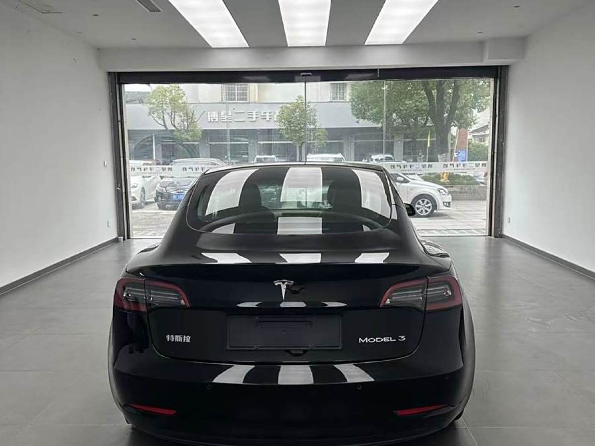 2021年5月特斯拉 Model 3  2019款 標(biāo)準(zhǔn)續(xù)航后驅(qū)升級版