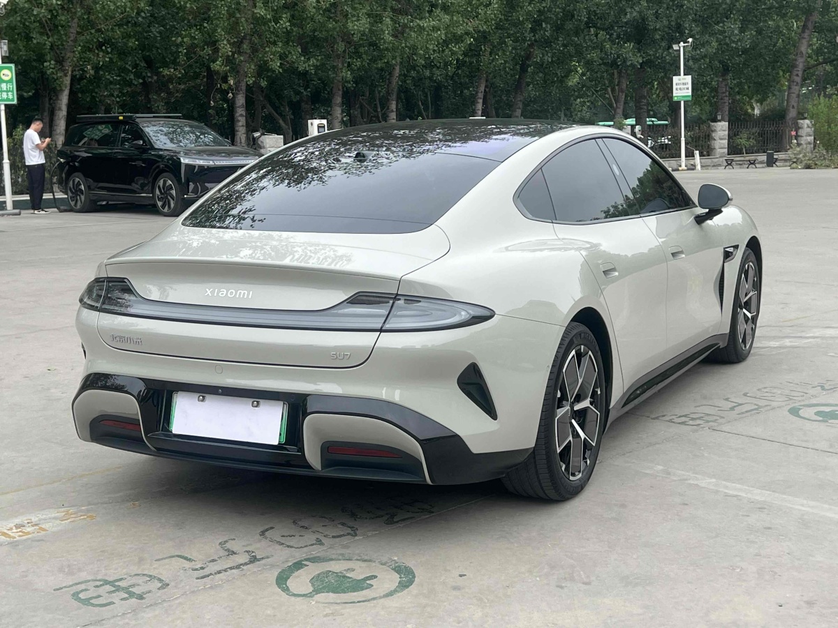 小米 小米SU7  2024款 700km 后驅(qū)長續(xù)航智駕版圖片