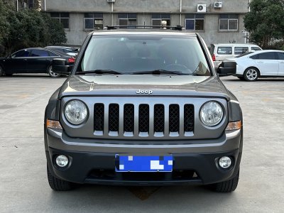 2012年11月 Jeep 自由客(進(jìn)口) 2.4L 運動版圖片