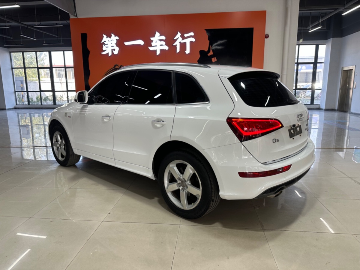 奧迪 奧迪Q5  2017款 Plus 40 TFSI 進(jìn)取型圖片