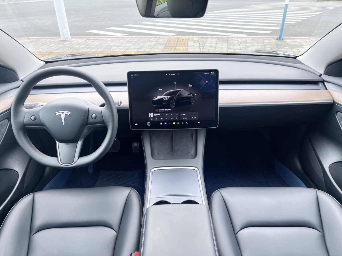 特斯拉 Model 3  2022款 改款 后輪驅動版圖片