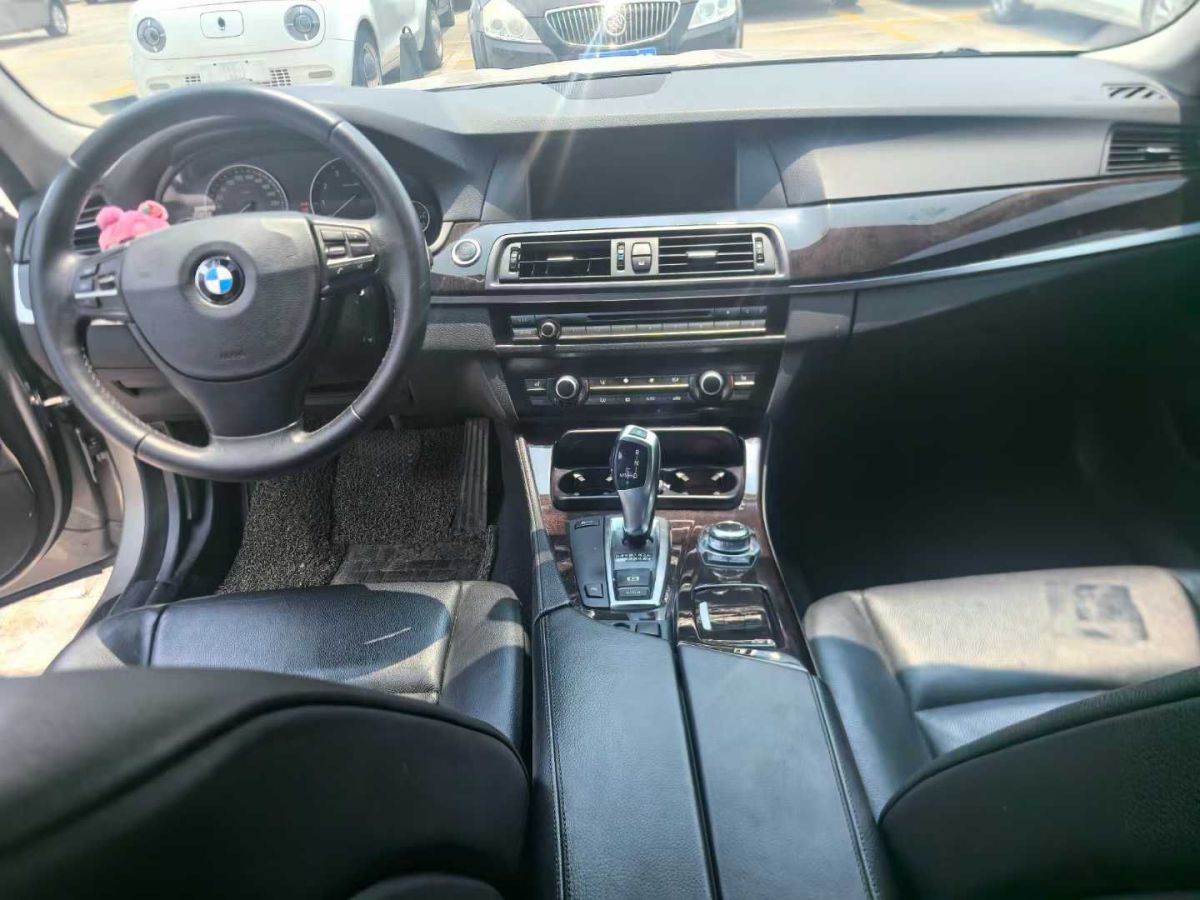 寶馬 寶馬5系  2011款 535i xDrive 3.0T 豪華型圖片