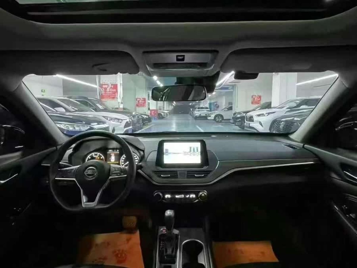 日產(chǎn) 天籟  2022款 2.0L XE 純享版圖片