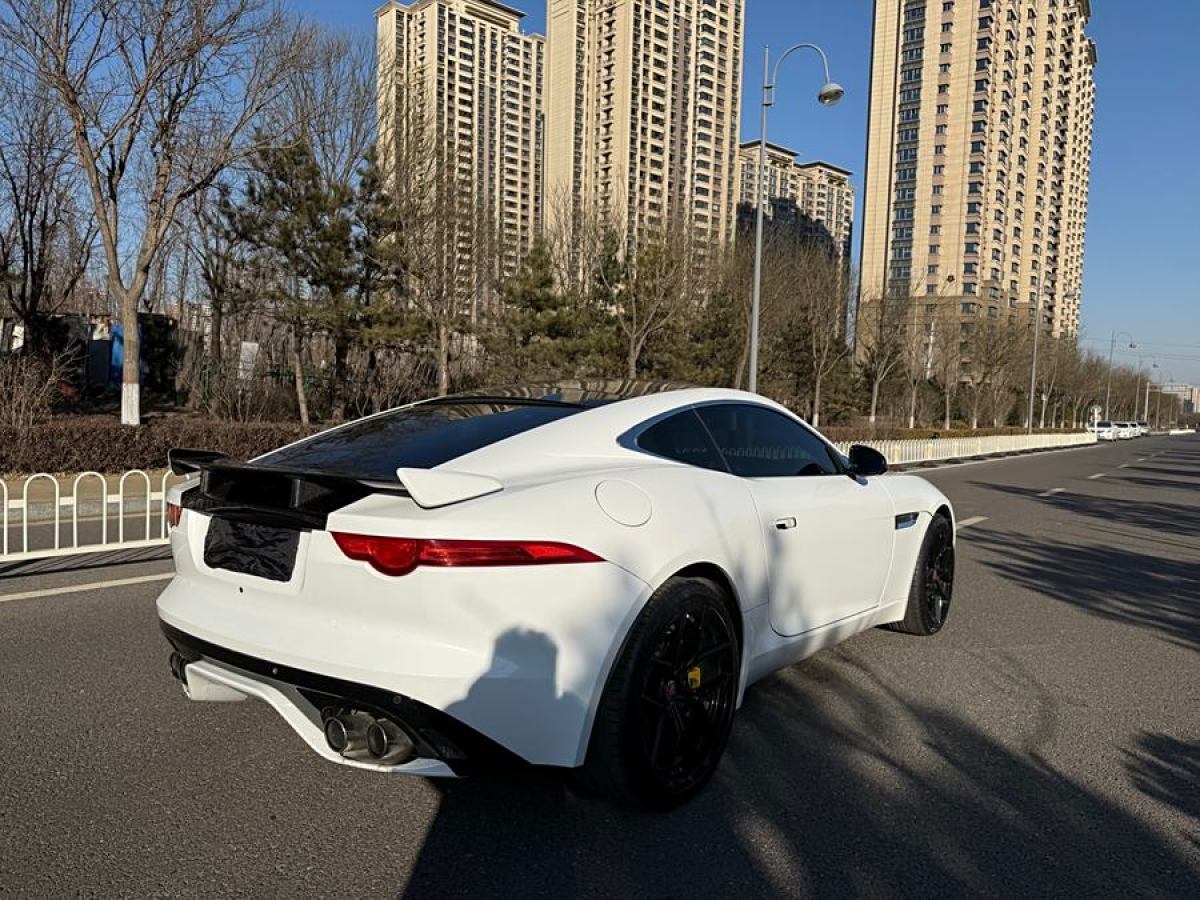 捷豹 F-TYPE  2015款 3.0T 硬頂版圖片