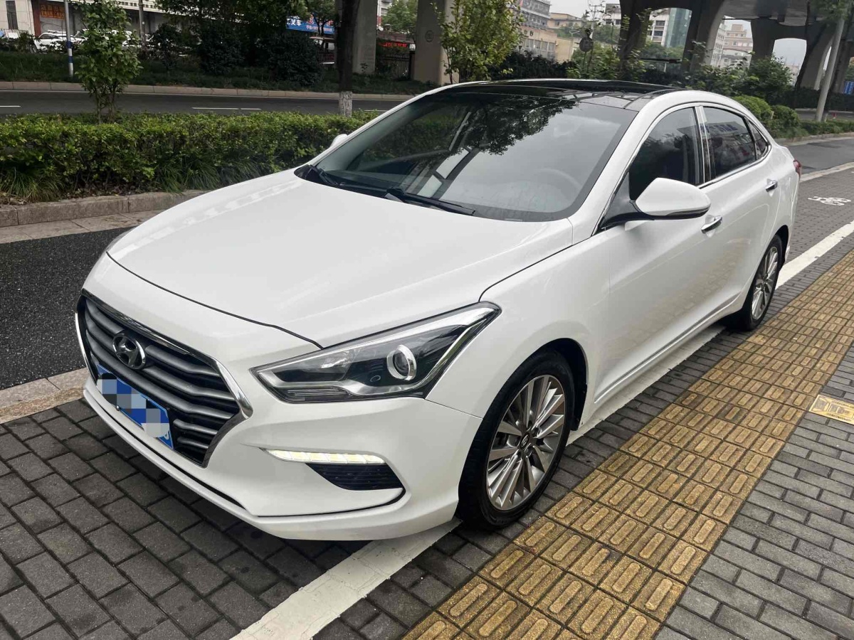 2019年2月現(xiàn)代 名圖  2019款 1.8L 自動智能型GLS紀念款