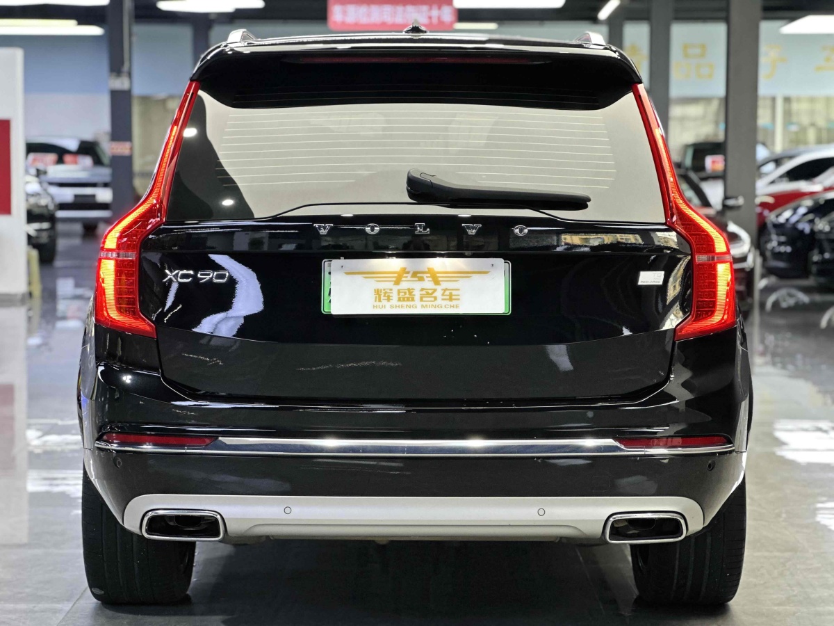 沃爾沃 XC90新能源  2021款 E驅(qū)混動 T8 智尊豪華版 7座圖片