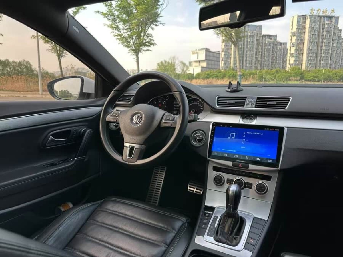 大眾 一汽-大眾CC  2015款 1.8TSI 尊貴型圖片