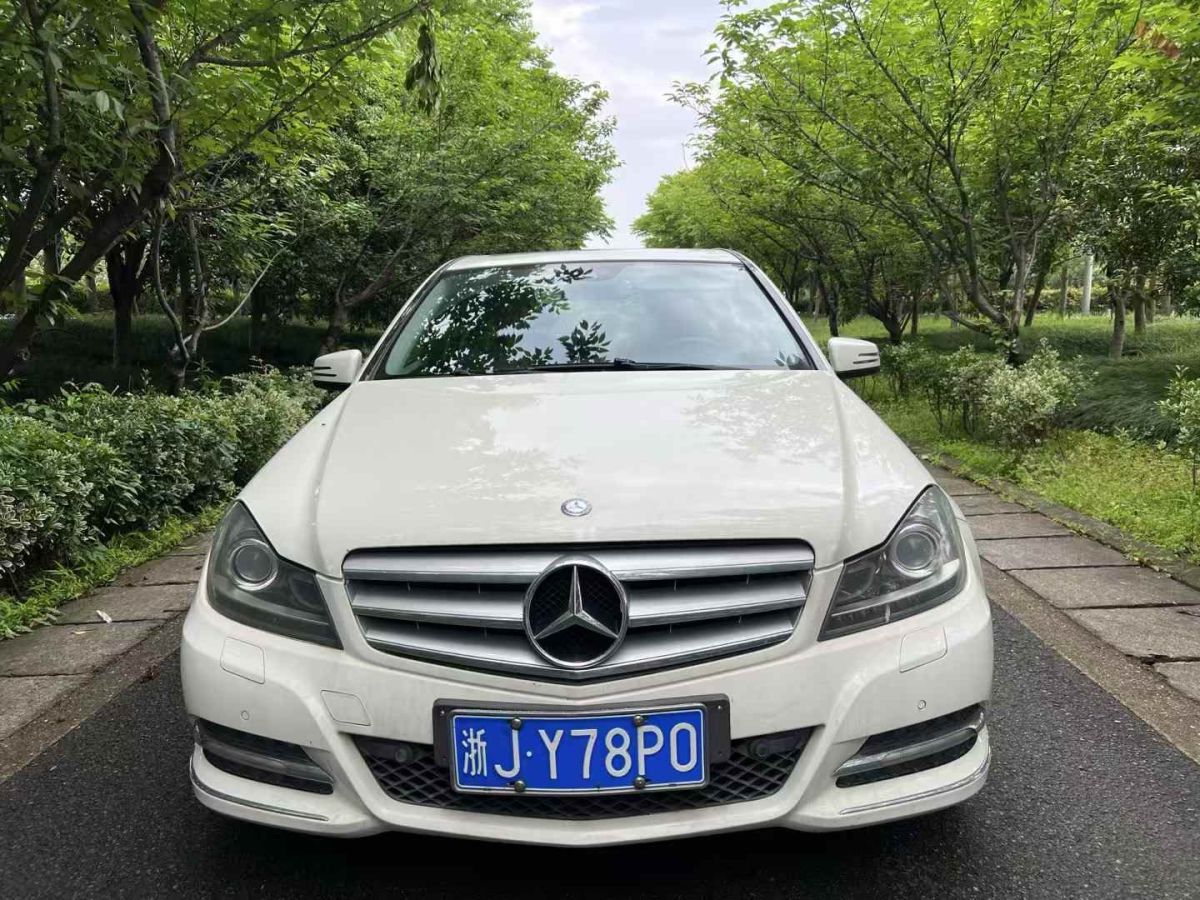 奔馳 奔馳C級AMG  2012款 AMG C 63 動感型圖片