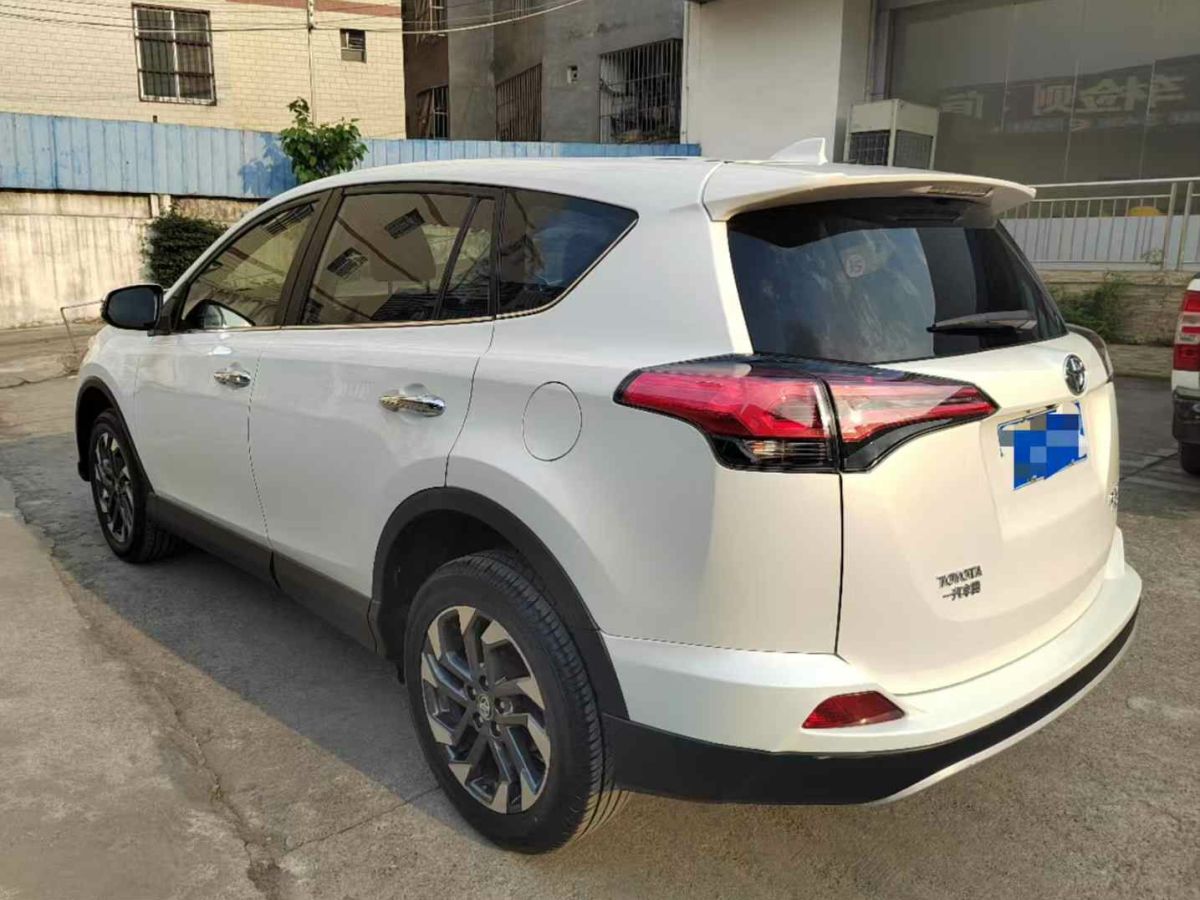 豐田 RAV4榮放  2019款  2.0L CVT兩驅(qū)舒適版 國VI圖片